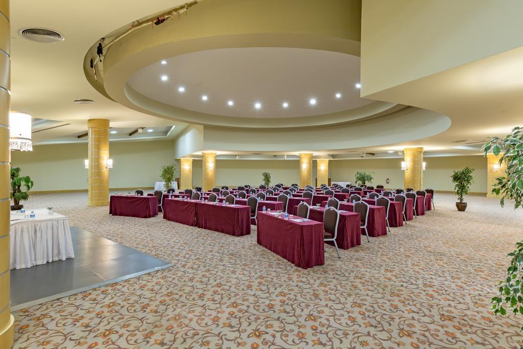 Royal Wings Hotel Antalya Eksteriør bilde